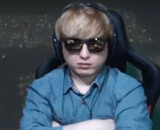 아프리카에 등장한 유명프로듀서 기무욘태P | 인스티즈