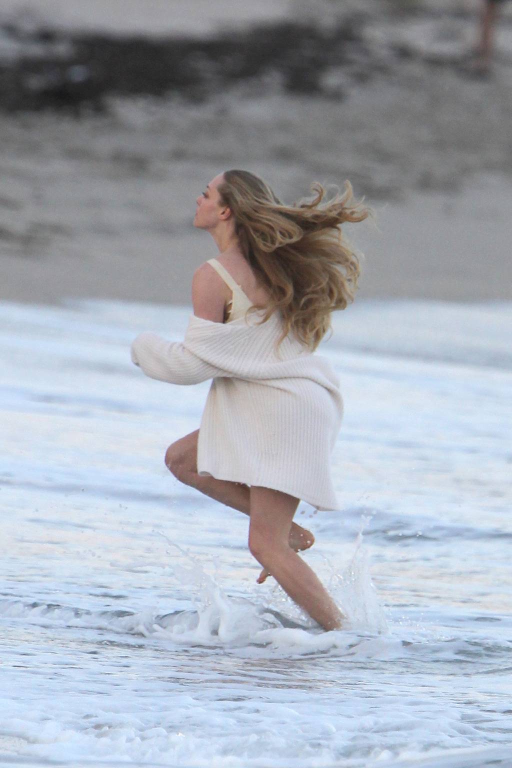 아만다 사이프리드 | 인스티즈