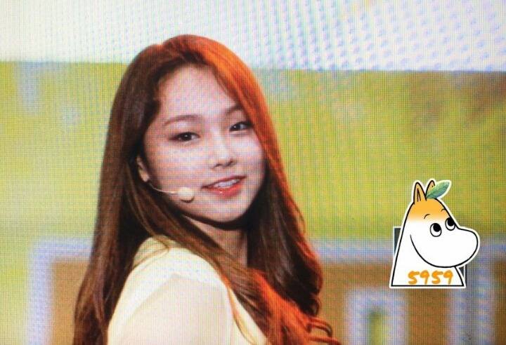 어제자 행사에서 강미나 미모 | 인스티즈