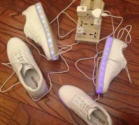 대륙에서 유행한 신발 | 인스티즈