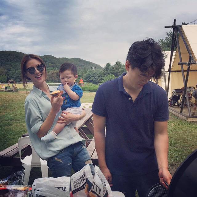 [이현이외] 이현이 인스타그램에 올라온 아들 파인애플군 사진들.jpg | 인스티즈