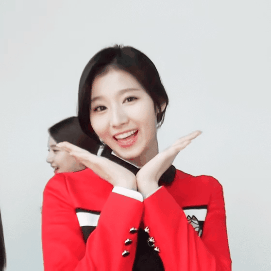 [트와이스] 한번 빠지면 답없는 사나 꿀눈빛.gif | 인스티즈