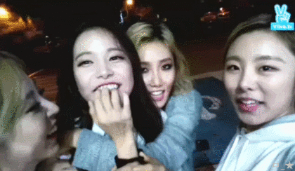 극한 걸그룹 리더 - 솔라 | 인스티즈