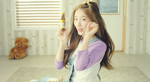 수지 비타500 코스프레.gif | 인스티즈