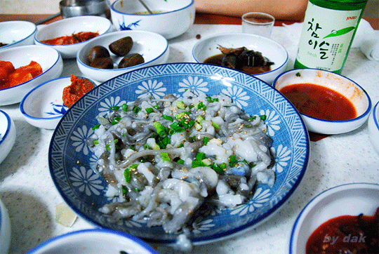 호불호 갈리는 술안주.GIF[데이터주의] | 인스티즈