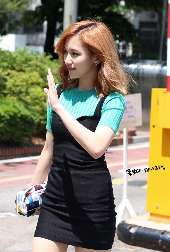 160520 뮤직뱅크 출근길 트와이스 미나 | 인스티즈