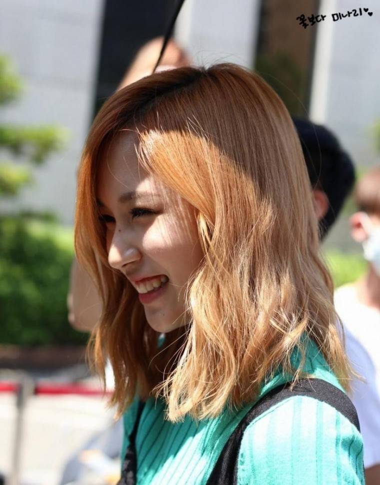 160520 뮤직뱅크 출근길 트와이스 미나 | 인스티즈