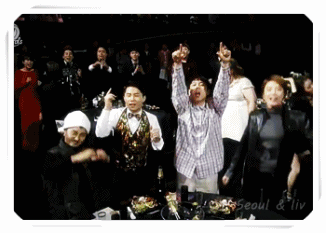 TVN 시상식 - 이문세 축하공연 반응들.GIF | 인스티즈