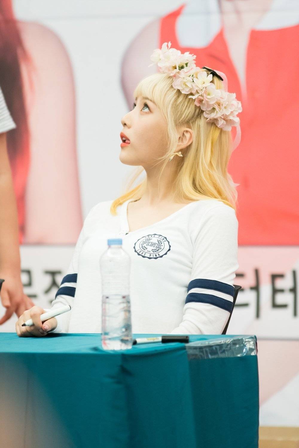 어제자 레드벨벳 조이 | 인스티즈