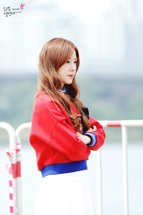 옆태보스 아이린 | 인스티즈