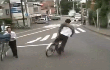 일본의 자전거 드리프트 고수ㄷㄷㄷ | 인스티즈