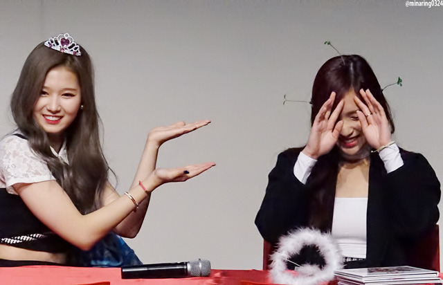 트와이스 사나&미나.jpg | 인스티즈