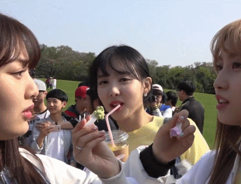 활쏠때도 찐따美 터지는 트와이스 나연 | 인스티즈