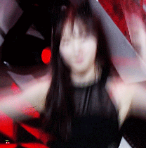 머리 묶을 때 페로몬.JPGIF | 인스티즈