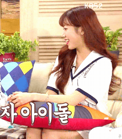 활동기도 아닌데 눈치없이 열일하는 걸그룹 멤버 2명 | 인스티즈