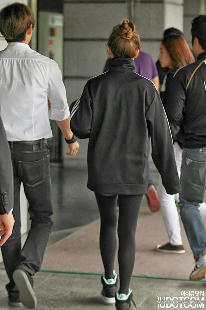 귀여움과 섹시함이 공존하는 아이유.jpgif | 인스티즈