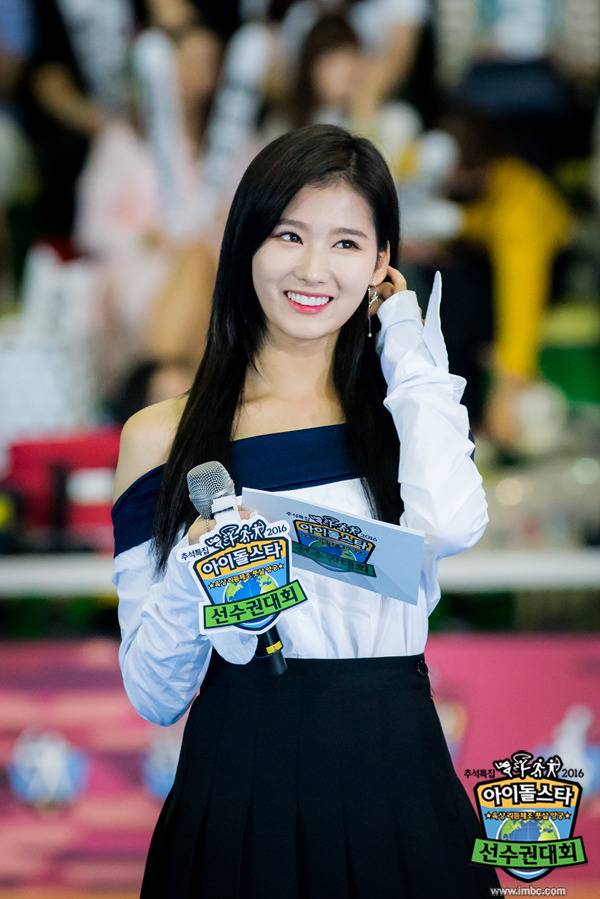 [트와이스] 사나 mc 뉴짤 jpg | 인스티즈