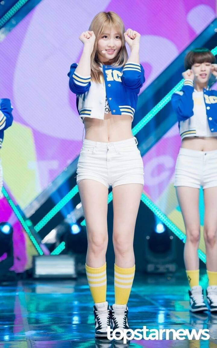 트와이스 복숭아 모모 | 인스티즈