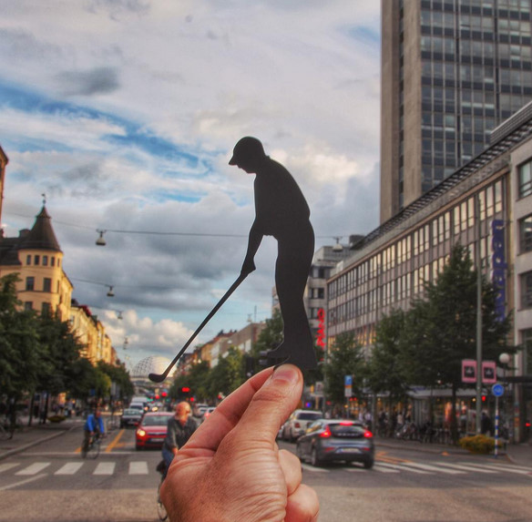 상상력이 돋보이는 작가의 세계여행 인증샷 | 인스티즈
