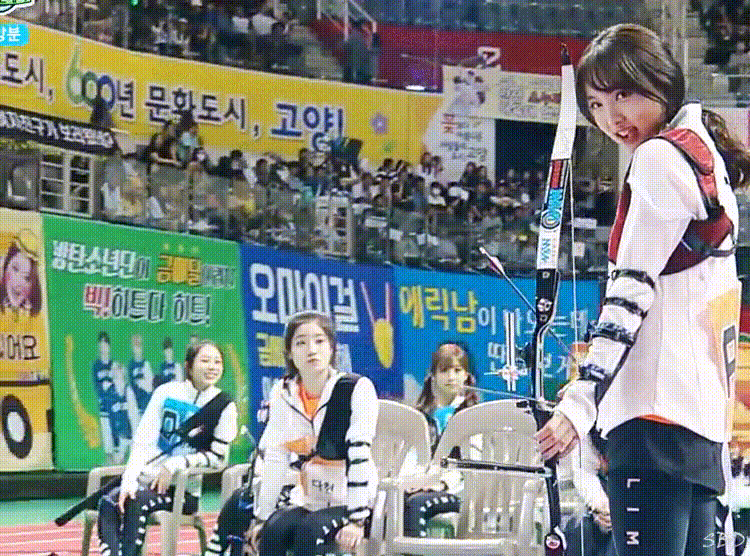 나연이가 친한척하자 정색하는 다현이 ㄷㄷ | 인스티즈