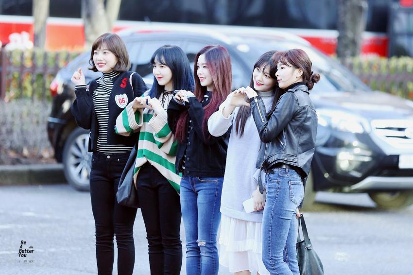 레드벨벳 데뷔 3주년 기념 사진 | 인스티즈