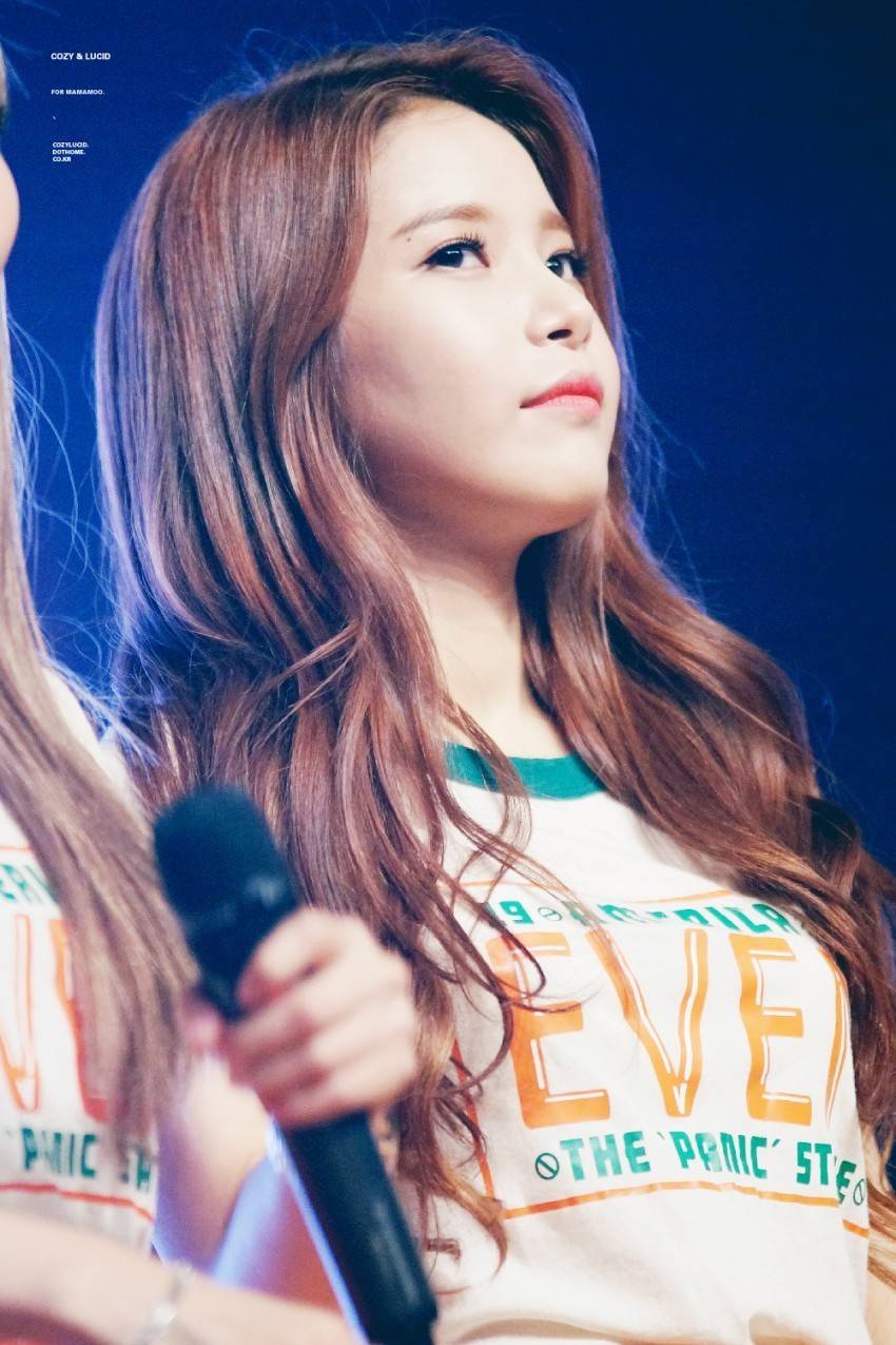 마마무 리더겸 메인보컬 솔라 .jpg | 인스티즈