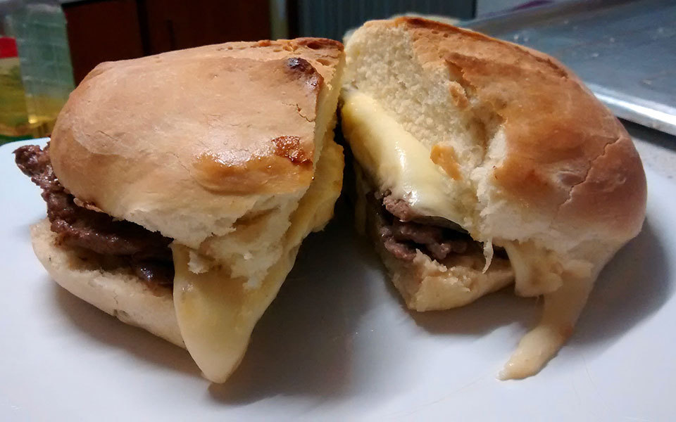 필라델피아 치즈와 스테이크의 환상적인 만남!! 필리스테이크 | 인스티즈