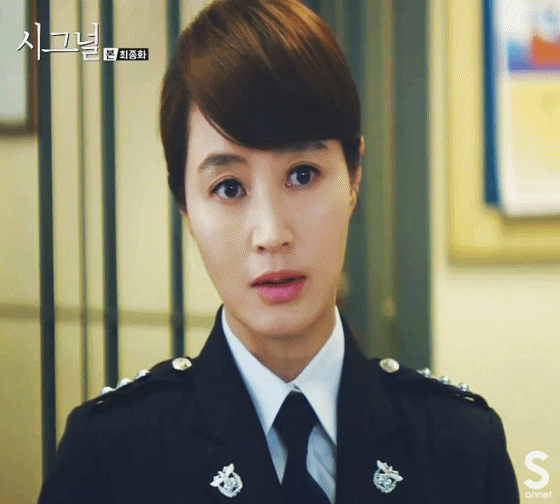 [최영도X차수현] 김우빈은 첫눈에 반해서 인생 베팅하고 난리치는데 김혜수는 애샛기 보듯하면서 관심 1도 없는거.jpg | 인스티즈