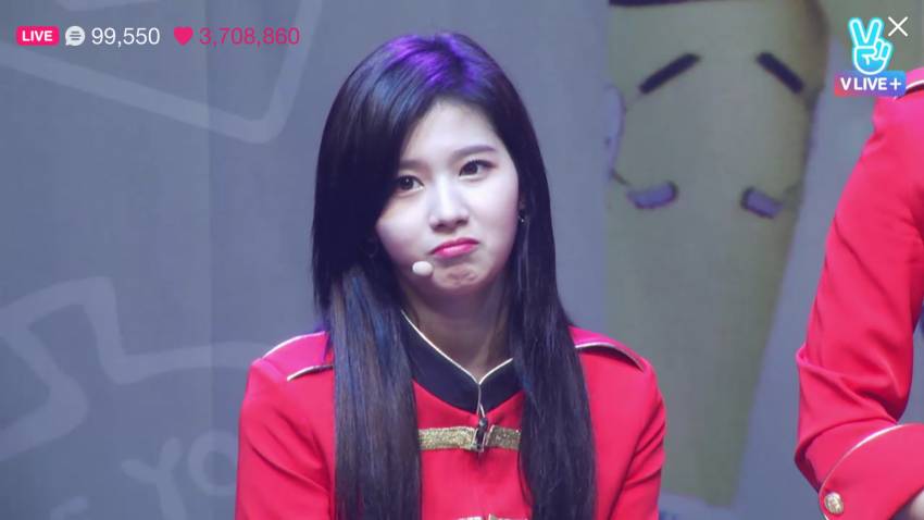 [트와이스] 사나 mc 뉴짤 jpg | 인스티즈