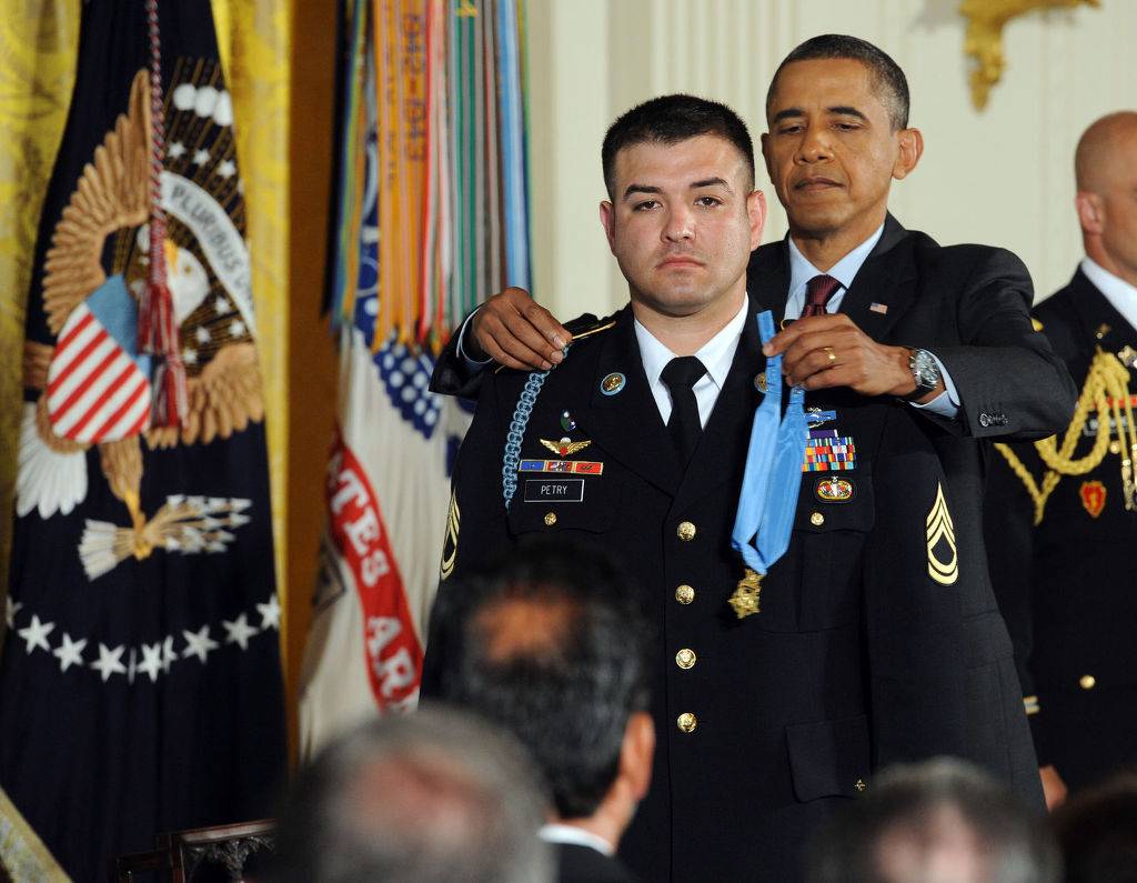 세계 최고의 명예 진정한 영웅에게 수여 되는 명예의 훈장 | 인스티즈