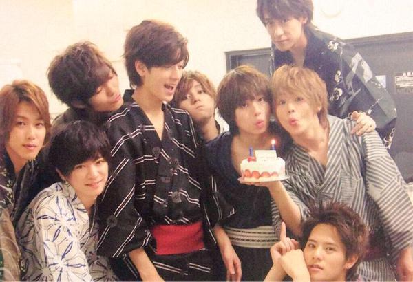 전통옷을 많이 입는 듯한 일본.jpg | 인스티즈