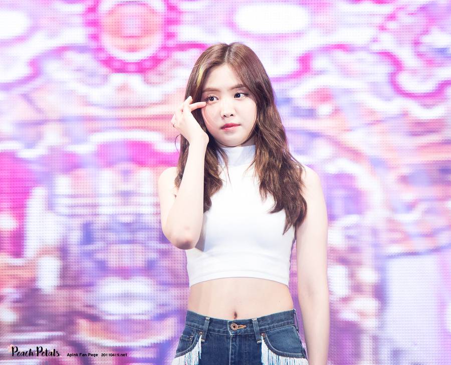 여신 손나은은 항상 옳다 | 인스티즈