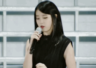 빵터진 아이유.jpgif | 인스티즈