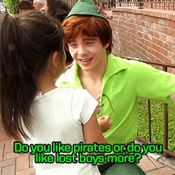 동화같은 디즈니랜드 피터팬 캐스트들.JPG | 인스티즈