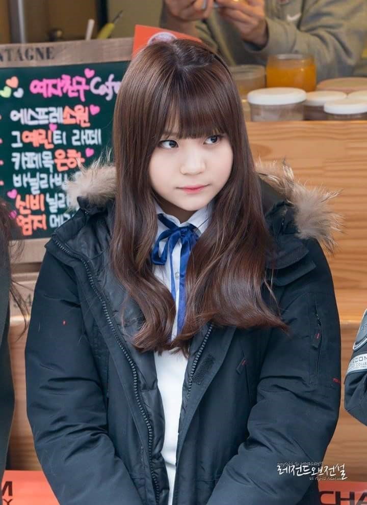 여자친구 엄지 | 인스티즈