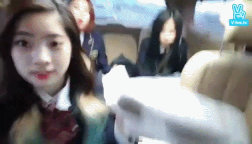 [트와이스] 트둥이들중 진짜 애기들 급식단 짤 모음.gif | 인스티즈