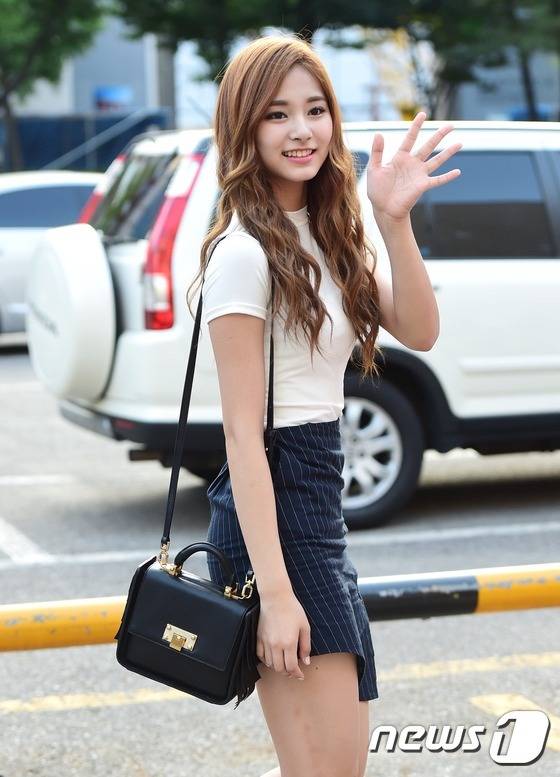 트와이스 뮤직뱅크 출근길 | 인스티즈