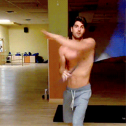 봉 돌리는 남자.gif | 인스티즈