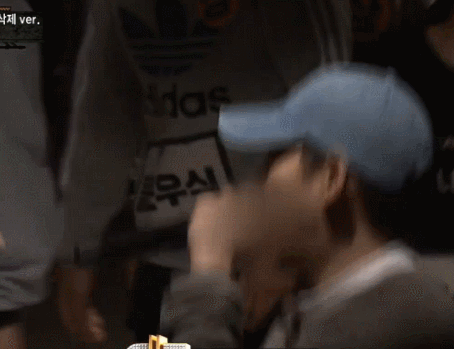 나대는,,,찐따,,,제압하기.gif | 인스티즈