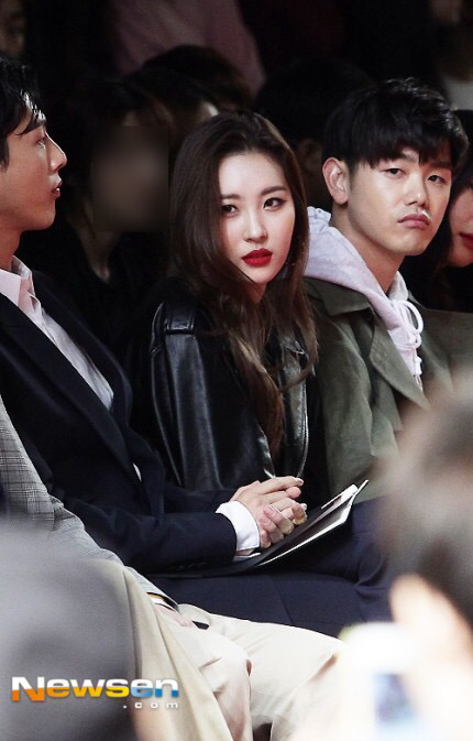 오늘자 예쁜선미 | 인스티즈