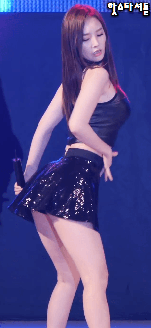 참 착한 우희.gif | 인스티즈