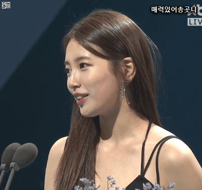 백상예술대상에서 수지 | 인스티즈