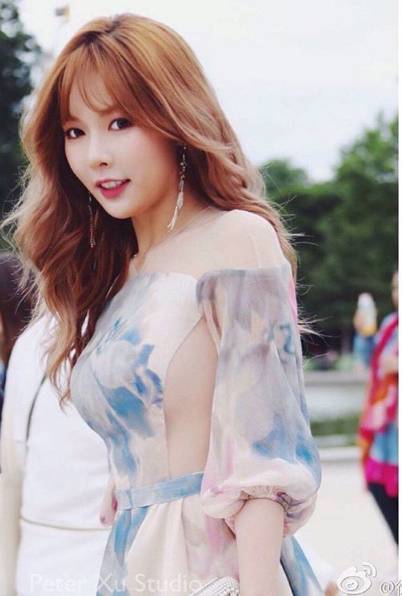 포미닛 해체이후 오랜만에 외출한 현아.jpg | 인스티즈