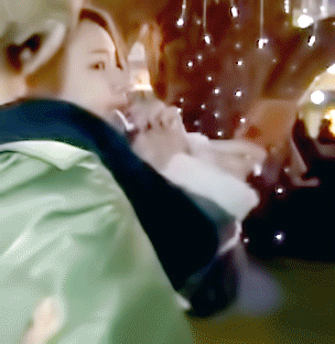 [트와이스] 너무 귀엽게 먹는 채영 | 인스티즈