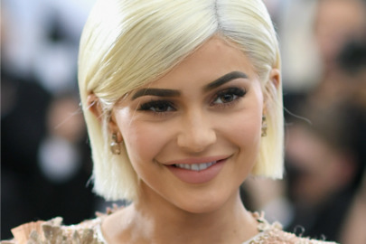 거의 가발을 애용하는 카일리의 진짜 자기머리.jpg | 인스티즈