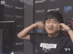  우승 확정 짓는 이영호.GIF | 인스티즈