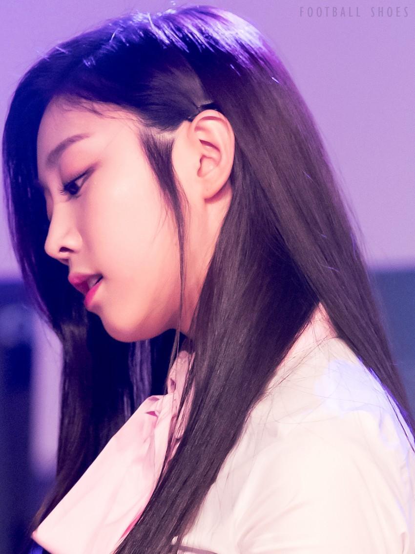 러블리즈 서지수.gif (데이터주의) | 인스티즈