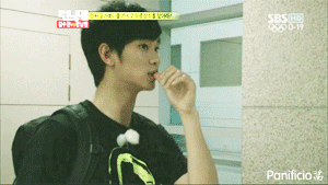 길치들은 공감 한다는 심한 길치 같은 김수현의 방향감각 (경호원=보호자수준) | 인스티즈