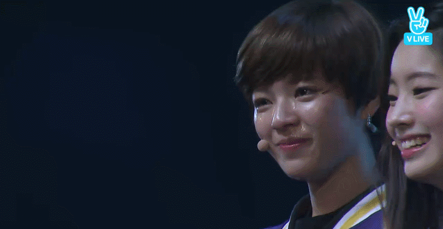 여자의 눈물.gif | 인스티즈