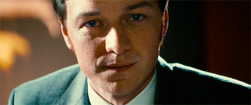 에디 레드메인이 젊은 덤블도어역으로 원한다고 했다는 배우 | 인스티즈